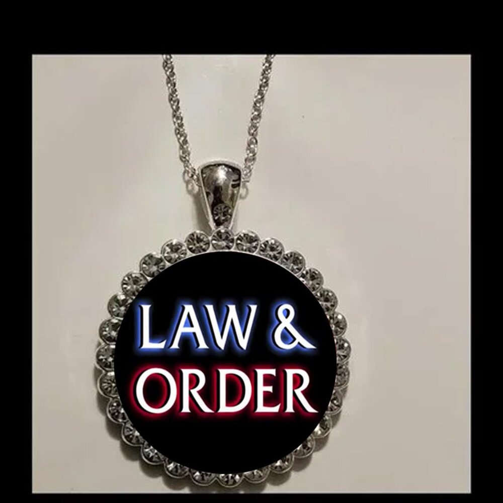 Law And Order 925 Silver necklace Rhinestones gift box